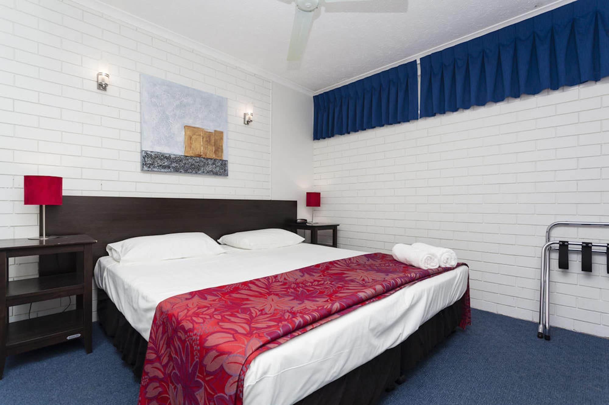 Broadbeach Travel Inn Apartments Gold Coast Eksteriør billede
