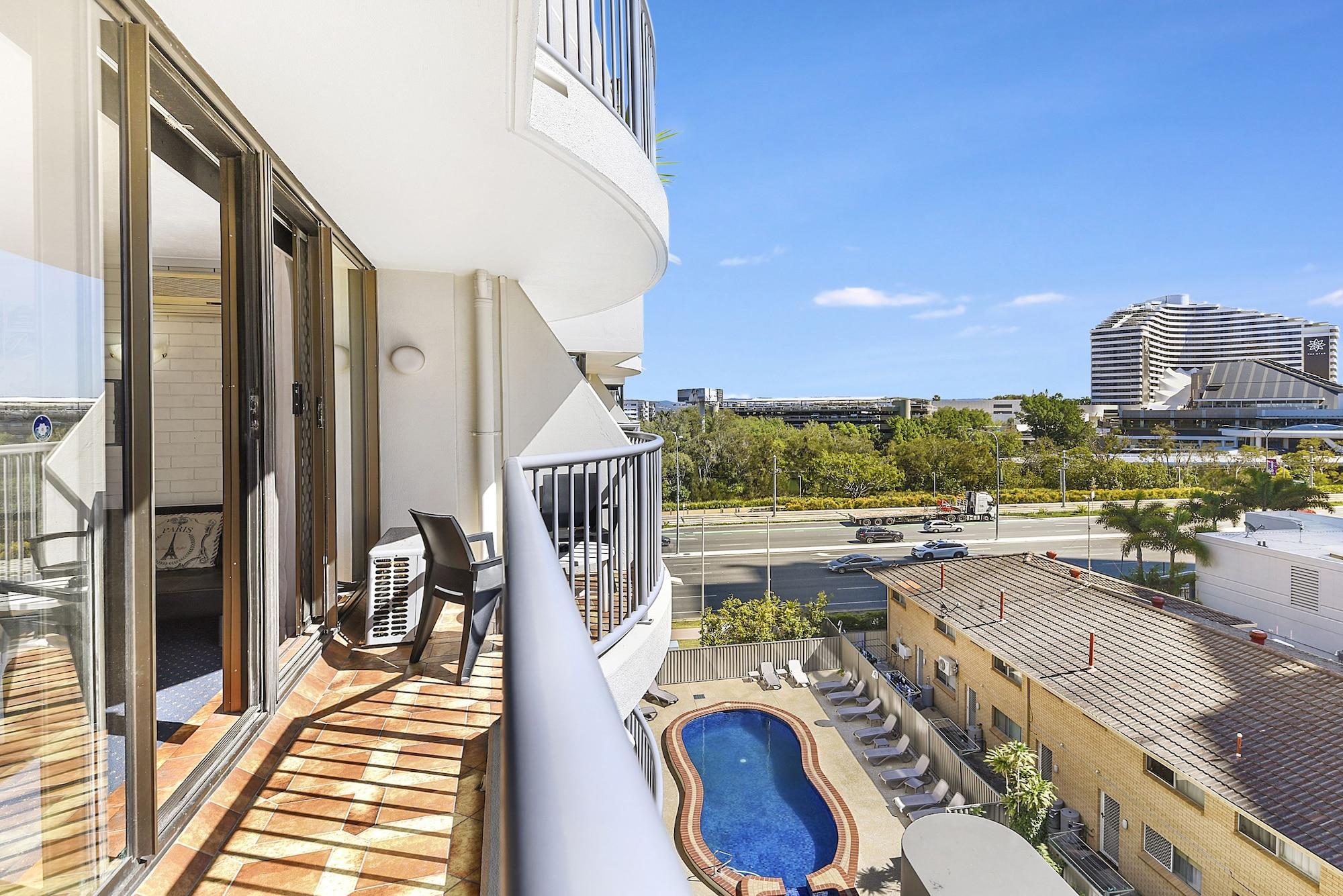 Broadbeach Travel Inn Apartments Gold Coast Eksteriør billede