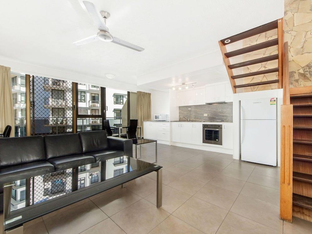 Broadbeach Travel Inn Apartments Gold Coast Eksteriør billede