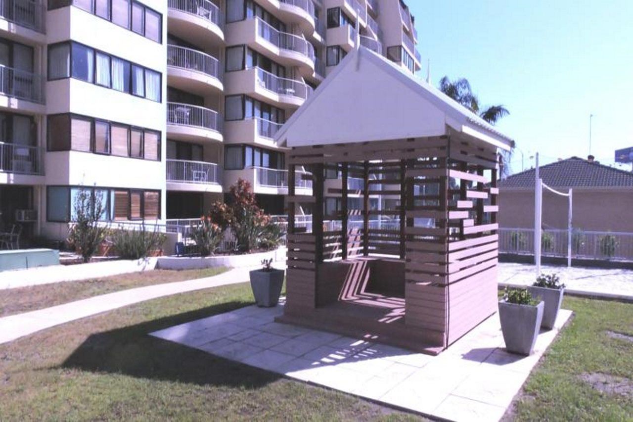 Broadbeach Travel Inn Apartments Gold Coast Eksteriør billede